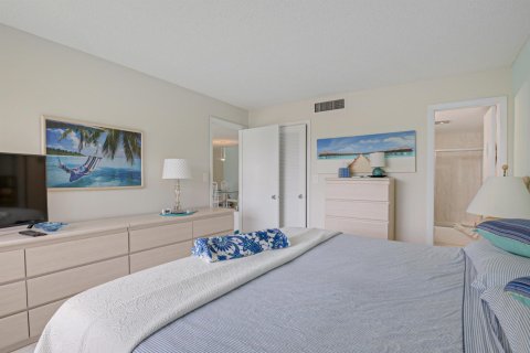 Condominio en venta en Lake Worth, Florida, 2 dormitorios, 93.37 m2 № 1100120 - foto 15