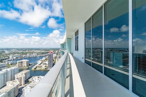 Copropriété à vendre à Hollywood, Floride: 3 chambres, 162.76 m2 № 1073190 - photo 26