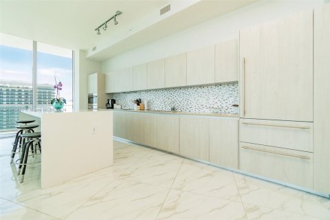 Condo in Hollywood, Florida, 3 bedrooms  № 1073190 - photo 15