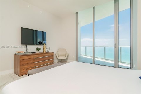 Condominio en venta en Hollywood, Florida, 3 dormitorios, 162.76 m2 № 1073190 - foto 20