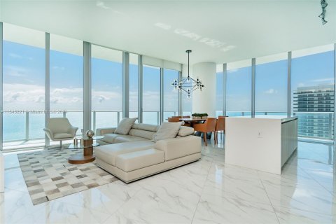 Copropriété à vendre à Hollywood, Floride: 3 chambres, 162.76 m2 № 1073190 - photo 3