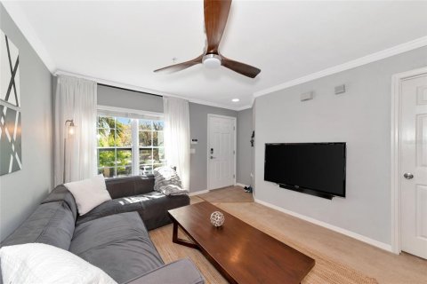 Condominio en venta en Sarasota, Florida, 2 dormitorios, 98.66 m2 № 1030451 - foto 3