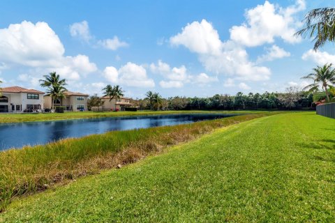 Villa ou maison à vendre à Delray Beach, Floride: 6 chambres, 513.38 m2 № 1020142 - photo 7