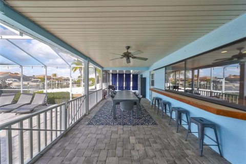 Villa ou maison à vendre à Apollo Beach, Floride: 4 chambres, 157.93 m2 № 1352478 - photo 25