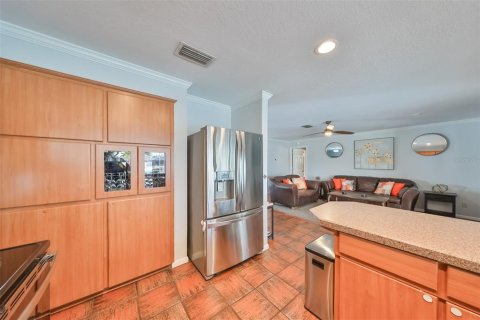 Casa en venta en Apollo Beach, Florida, 4 dormitorios, 157.93 m2 № 1352478 - foto 14