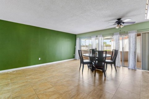 Copropriété à vendre à Royal Palm Beach, Floride: 2 chambres, 100.33 m2 № 1050274 - photo 16