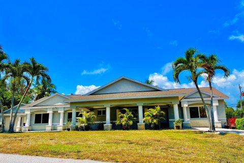 Casa en venta en Jensen Beach, Florida, 4 dormitorios, 216.93 m2 № 1227008 - foto 30