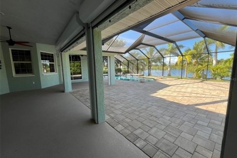 Villa ou maison à louer à Port Charlotte, Floride: 3 chambres, 202.99 m2 № 1357676 - photo 20