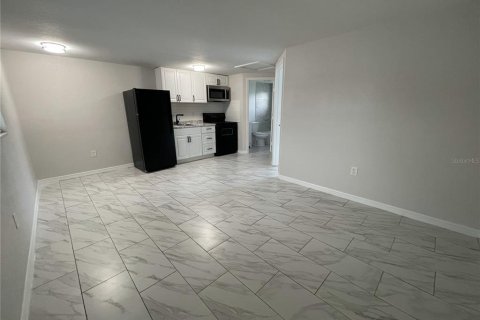 Apartamento en alquiler en Tampa, Florida, 1 dormitorio, 60.39 m2 № 1357705 - foto 3