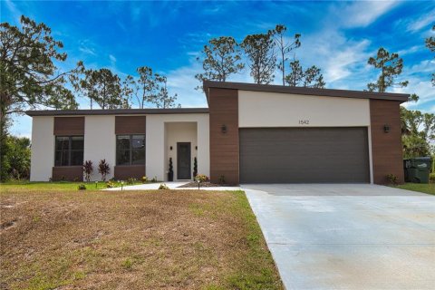 Villa ou maison à vendre à North Port, Floride: 3 chambres, 162.49 m2 № 1199703 - photo 1