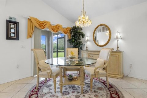 Villa ou maison à vendre à Bradenton, Floride: 3 chambres, 187.29 m2 № 1063870 - photo 12