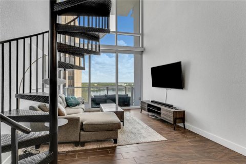 Condo in Orlando, Florida, 1 bedroom  № 1339978 - photo 3