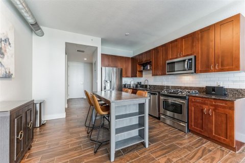 Condominio en alquiler en Orlando, Florida, 1 dormitorio, 89.74 m2 № 1339978 - foto 9