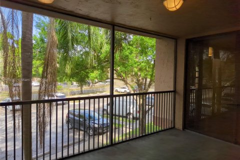 Copropriété à vendre à Plantation, Floride: 3 chambres, 106.84 m2 № 1099693 - photo 19