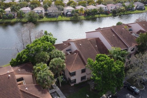 Copropriété à vendre à Plantation, Floride: 3 chambres, 106.84 m2 № 1099693 - photo 27