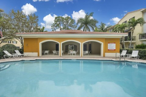 Townhouse in Jupiter, Florida 2 bedrooms, 163.51 sq.m. № 1048009 - photo 4