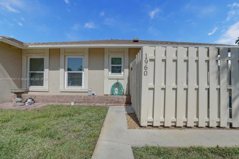 Villa ou maison à vendre à Boynton Beach, Floride: 2 chambres, 113.15 m2 № 1397365 - photo 4