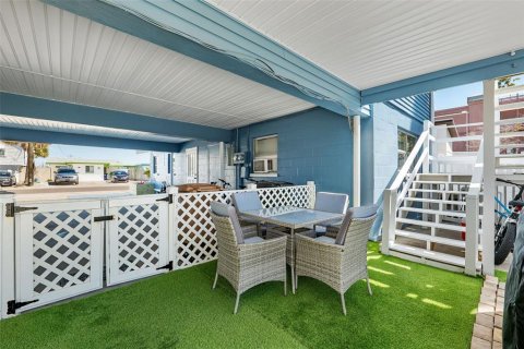 Immobilier commercial à vendre à Madeira Beach, Floride: 250.84 m2 № 1038996 - photo 21
