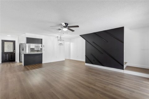 Condo in Tampa, Florida, 2 bedrooms  № 1425555 - photo 21