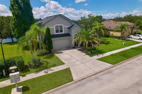 Villa ou maison à vendre à Kissimmee, Floride: 4 chambres, 213.21 m2 № 1322824 - photo 4