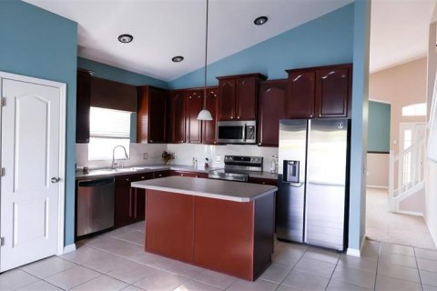 Casa en venta en Kissimmee, Florida, 4 dormitorios, 213.21 m2 № 1322824 - foto 16