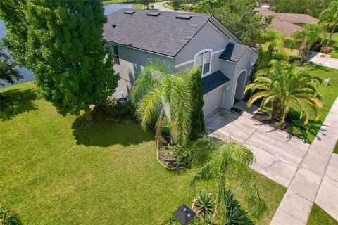 Villa ou maison à vendre à Kissimmee, Floride: 4 chambres, 213.21 m2 № 1322824 - photo 5