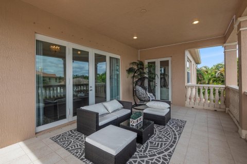 Villa ou maison à vendre à Royal Palm Beach, Floride: 5 chambres, 394.18 m2 № 1054696 - photo 8