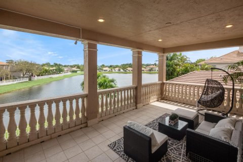 Villa ou maison à vendre à Royal Palm Beach, Floride: 5 chambres, 394.18 m2 № 1054696 - photo 7