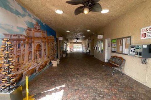 Casa en venta en West Palm Beach, Florida, 2 dormitorios, 102.01 m2 № 1040570 - foto 9