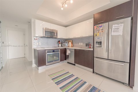 Condominio en venta en Doral, Florida, 3 dormitorios, 123.84 m2 № 1017461 - foto 8