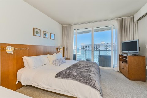 Condo in Fort Lauderdale, Florida, 1 bedroom  № 1017463 - photo 8