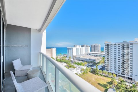 Condo in Fort Lauderdale, Florida, 1 bedroom  № 1017463 - photo 11