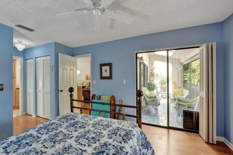 Condo in Palm Beach Gardens, Florida, 2 bedrooms  № 1018210 - photo 11