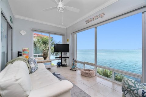 Copropriété à vendre à Punta Gorda, Floride: 2 chambres, 146.88 m2 № 1055156 - photo 18