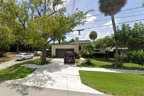Villa ou maison à vendre à Oakland Park, Floride: 3 chambres, 212.65 m2 № 1072452 - photo 1