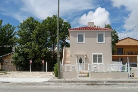 Immobilier commercial à vendre à Miami, Floride: 105.91 m2 № 1381896 - photo 25