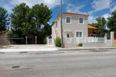 Immobilier commercial à vendre à Miami, Floride: 105.91 m2 № 1381896 - photo 24