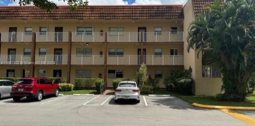 Condo in Sunrise, Florida, 2 bedrooms  № 1381900