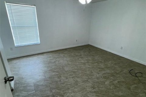 Apartamento en alquiler en Leesburg, Florida, 3 dormitorios, 172.24 m2 № 1284507 - foto 10