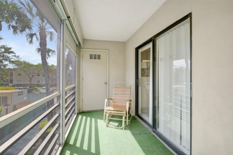 Copropriété à vendre à Delray Beach, Floride: 2 chambres, 84.08 m2 № 1070321 - photo 15