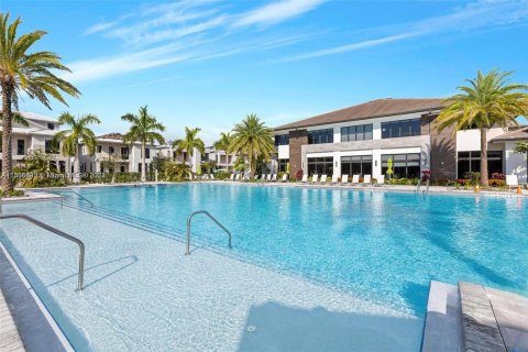 Condominio en venta en Doral, Florida, 2 dormitorios, 104.89 m2 № 1060549 - foto 30