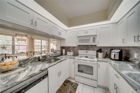 Copropriété à vendre à Pembroke Pines, Floride: 1 chambre, 97.18 m2 № 1075675 - photo 26