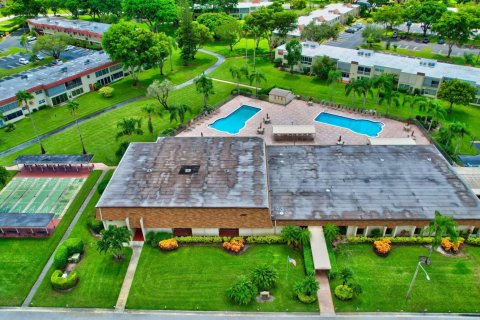 Copropriété à vendre à Delray Beach, Floride: 2 chambres, 93.46 m2 № 1075954 - photo 13