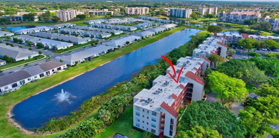 Condominio en Delray Beach, Florida, 2 dormitorios  № 1075954