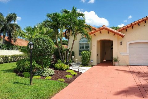 House in Delray Beach, Florida 2 bedrooms, 134.52 sq.m. № 1375021 - photo 1