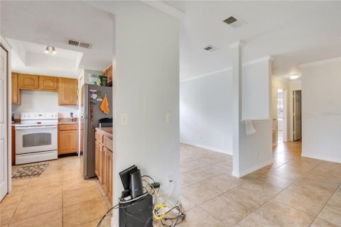 Copropriété à vendre à Orlando, Floride: 2 chambres, 81.38 m2 № 1167062 - photo 10