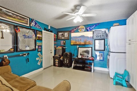 Casa en venta en North Lauderdale, Florida, 4 dormitorios, 127.28 m2 № 1227170 - foto 17