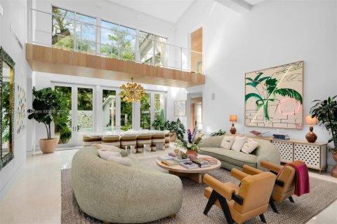 Casa en venta en Miami Shores, Florida, 5 dormitorios, 514.86 m2 № 1021340 - foto 3
