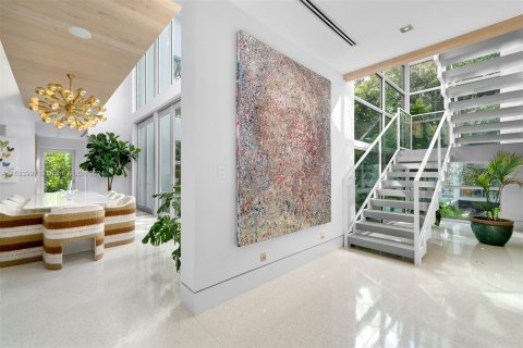 Casa en venta en Miami Shores, Florida, 5 dormitorios, 514.86 m2 № 1021340 - foto 28