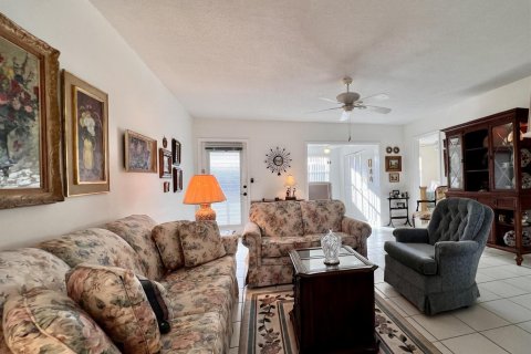 Condo in West Palm Beach, Florida, 2 bedrooms  № 1037951 - photo 15